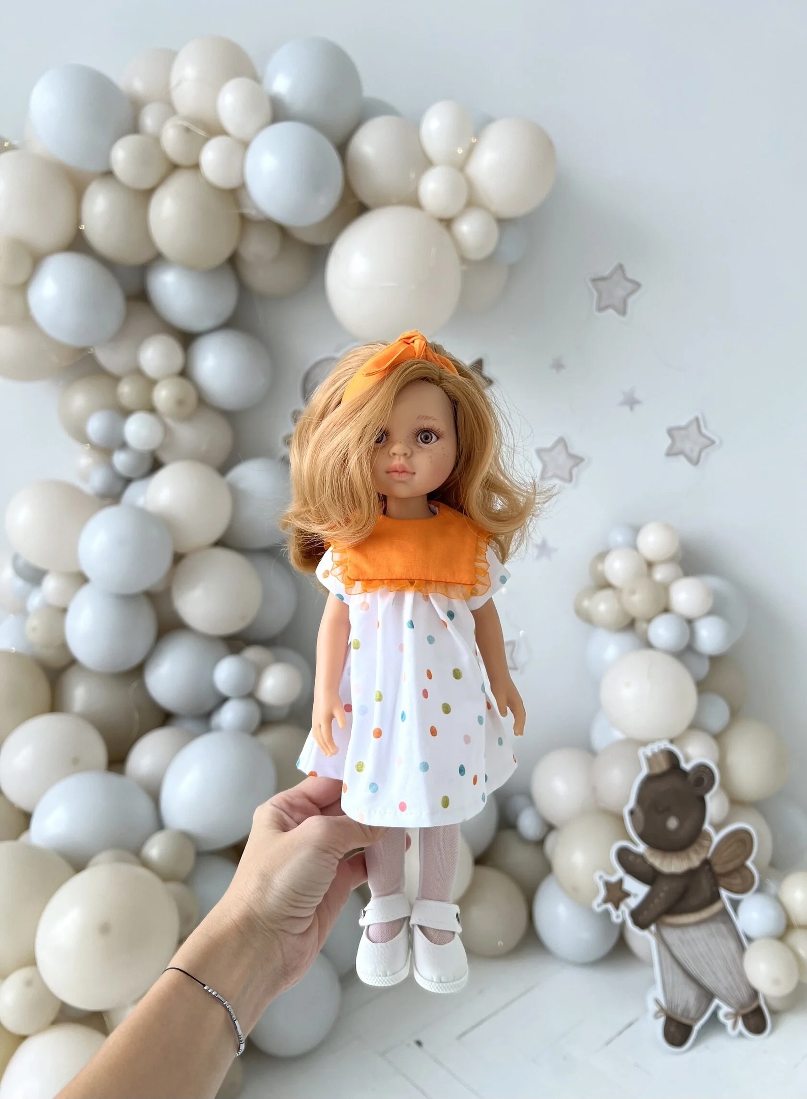 Одежда для кукол 32см Комплект Платье с повязкой и колготками PAOLA REINA ОDS - фото 1