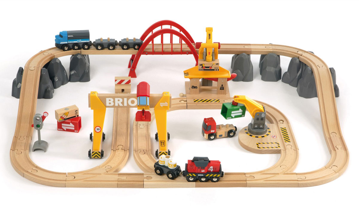 Железная дорога Люкс в чемодане 54эл. BRIO - миниатюра 2