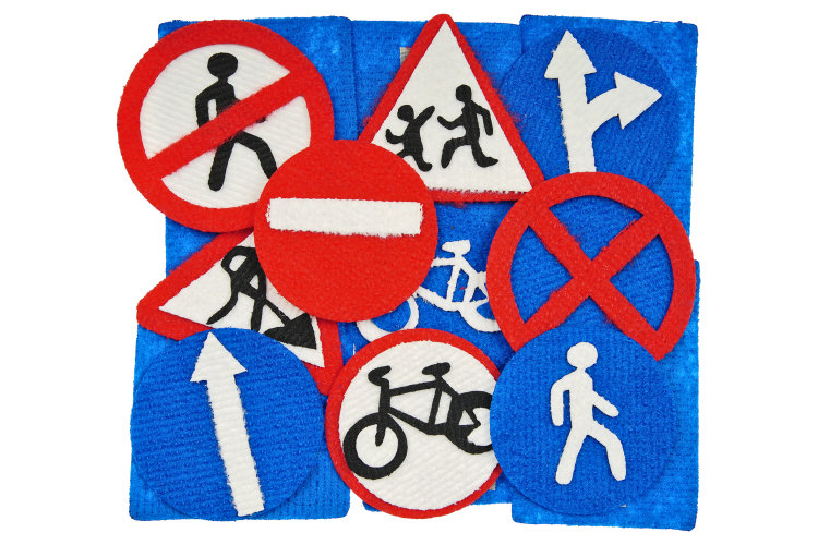 Дорожные знаки без игрового поля - фото 1