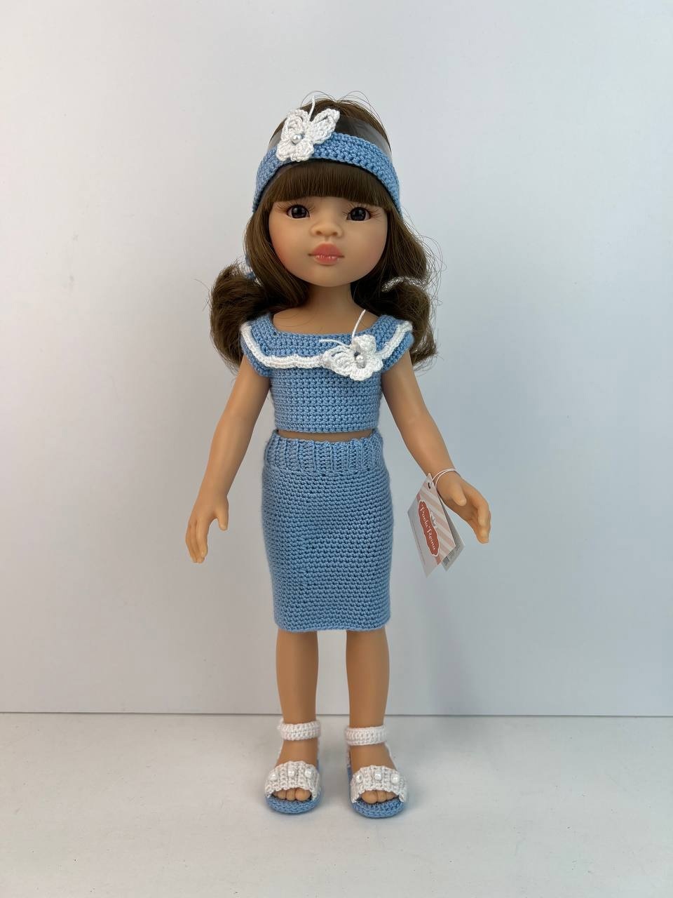Кукла Мали 32см в/о в вяз. голуб. костюме PAOLA REINА - фото 1